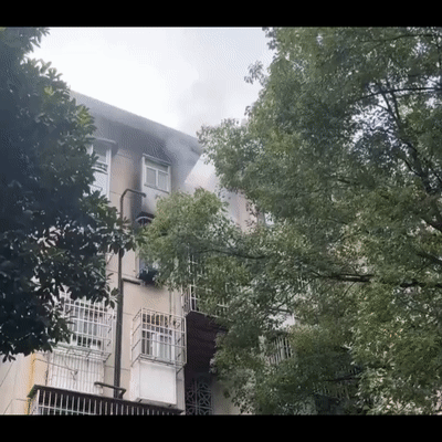 空调“发火”,家被烧毁!赶紧自查→ 空调“发火”,家被烧毁!赶紧自查→