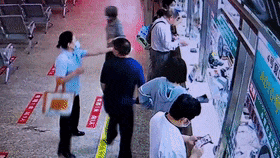 老人在医院里晕倒，竟是因为吃了这个……