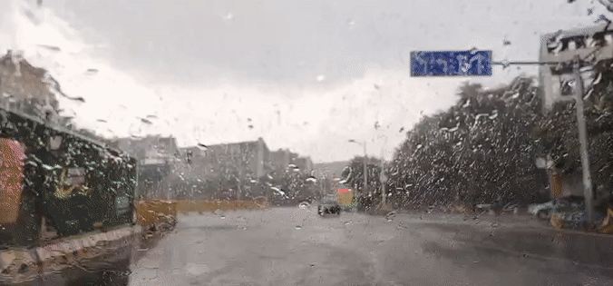 刚刚！福州一秒天黑、狂风暴雨！