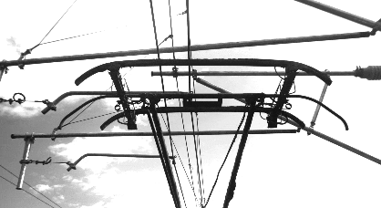 一动车被紧急逼停!竟是因为… 一动车被紧急逼停!竟是因为…