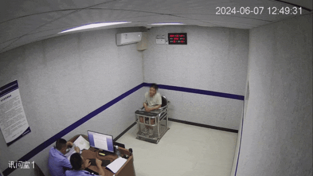 醉酒男子在列车上掌掴他人并暴力袭警，已被刑拘