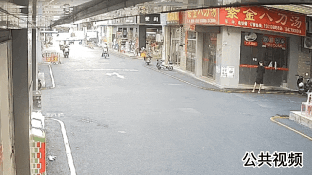 儿童“探头杀”易引发事故，家长要警惕→