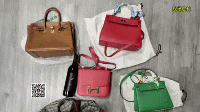 沪一别墅小区地上散落5只爱马仕等名包!窃贼偷了12只,只拿走两个…… 沪一别墅小区地上散落5只爱马仕等名包!窃贼偷了12只,只拿走两个……