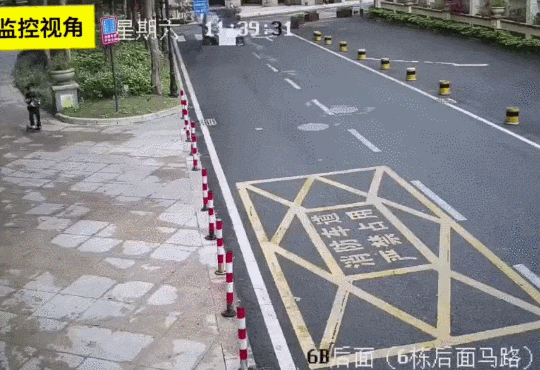 平衡车、电动滑板车大军出动了，它们为啥不能上路？