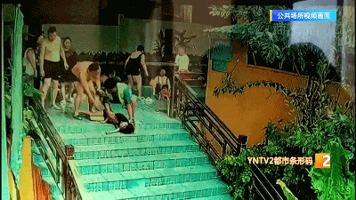 8岁女孩溺水！他用150秒极限救人