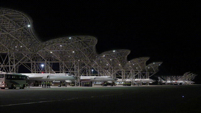 子夜时分，战鹰出击！