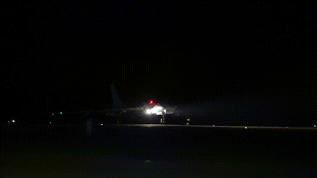 子夜时分，战鹰出击！