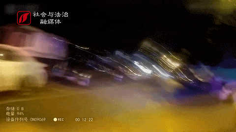 惊险！男子“头孢配酒”？民警紧急救助！