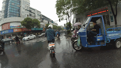 预防电动车起火，从正确停放、安全充电做起！