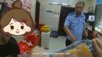事发长沙！女大学生返校途中，同行乘客突将交警拦下……