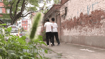 他，“用嘴高考”，冲上热搜！