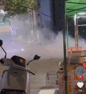 原地漂移车神为何被吊销驾照？原来是……