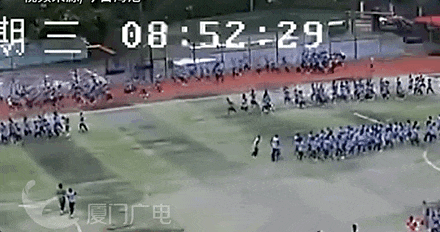 一初中生在课间心脏骤停！七名同学上演“教科书式”急救→