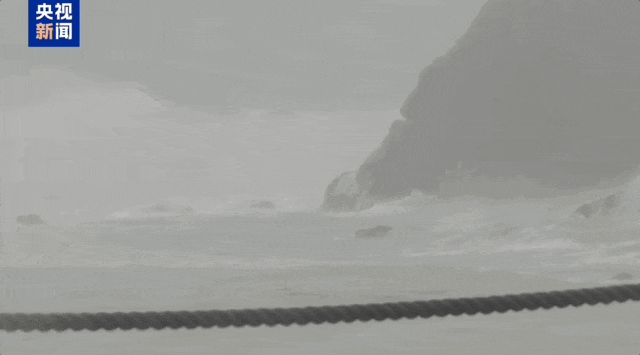 “贝碧嘉”登陆！风雨最强时段来袭 | 西安多趟列车停运