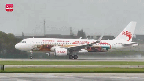 “阿拉尔号”,首飞成功! “阿拉尔号”,首飞成功!