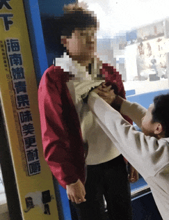 “孩子捡回一条命”！“死亡游戏”流行校园，看到这个动作一定要制止