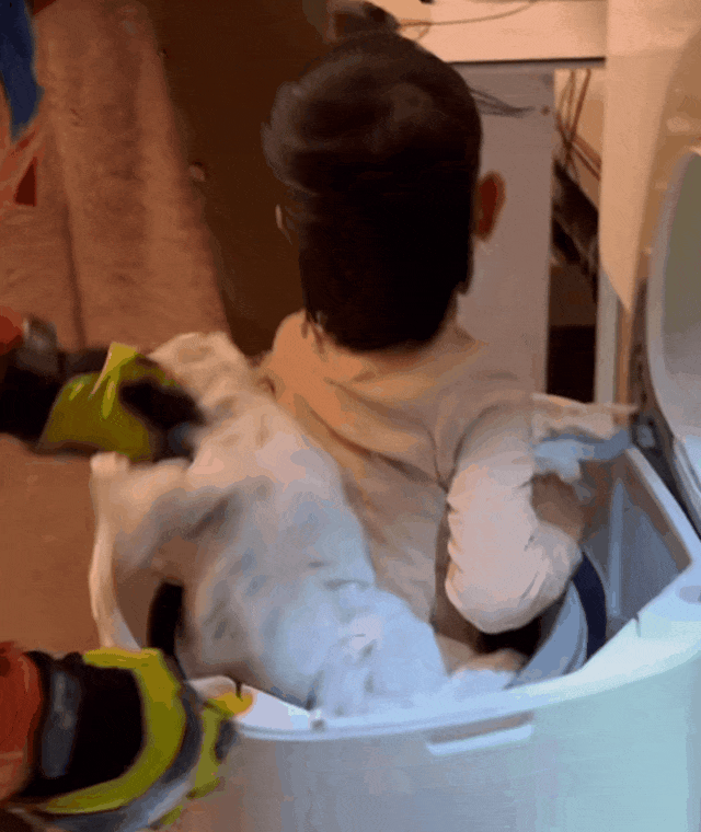 婴幼儿洗衣机可以“洗”孩子了？这个新“技能”还是少试吧......