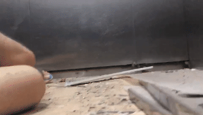 电梯突然从11楼冲到28楼,致男童多处骨折!紧急提醒→ 电梯突然从11楼冲到28楼,致男童多处骨折!紧急提醒→