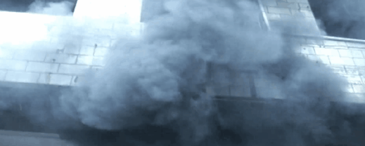 15人死亡、2人受伤，堆满的它们瞬间变生命的“拦路虎”！