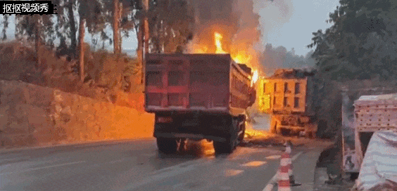 大货车追尾前车，车头瞬间起火！只因对向司机干了这件事……