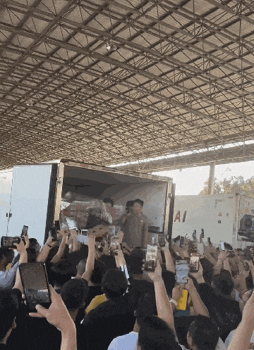 “断崖式”降价！超万吨车厘子到达广州！还会再降……