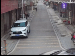 事发长沙！15岁少年凌晨无证驾驶轿车，载5名未成年人上路“兜风”
