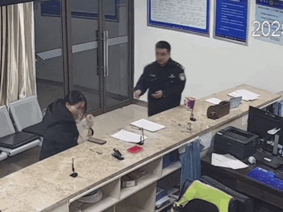 李小龙,你真的好暖! 李小龙,你真的好暖!