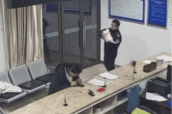 李小龙,你真的好暖! 李小龙,你真的好暖!