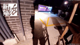 上海一男子深夜大喊,“我不能动了!”费了警方两套方案... 上海一男子深夜大喊,“我不能动了!”费了警方两套方案...