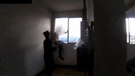 仅1秒！女警用“糯米粑粑”救回一命