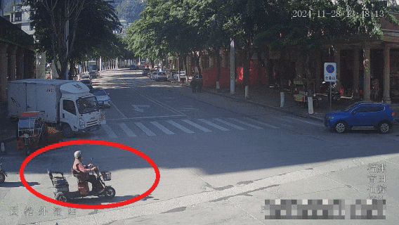 如此右转,把91岁老人撞了… 如此右转,把91岁老人撞了…