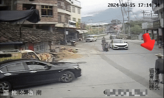 如此右转,把91岁老人撞了… 如此右转,把91岁老人撞了…