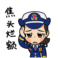 人形石像怀抱里，“长”出一个真娃娃!