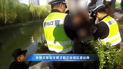 危急时刻，他们挺身而出！