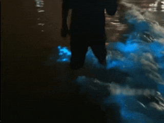 茂名一海域惊现“荧光海”,网友直呼:太梦幻 茂名一海域惊现“荧光海”,网友直呼:太梦幻