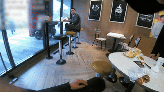 “时间就是生命，我不能在120来之前什么事都不做！”