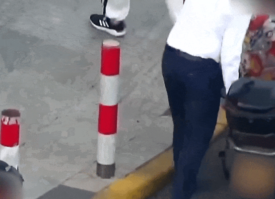 一群人，一条心！危难时刻，他们出手了……