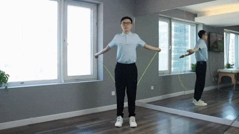 “边甩绳子边蹦跶”，到底好在哪儿？坚持一个月后神奇的事情发生了