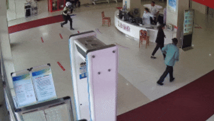 你们“咆哮”的样子，真帅！