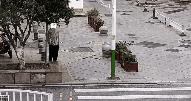 男子叫了一辆网约车，没想到来的竟是警车……