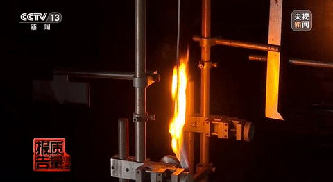 有这种充电线的,最好马上拔掉! 有这种充电线的,最好马上拔掉!