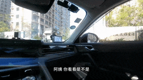 “迷路不要紧,我送你回家。” “迷路不要紧,我送你回家。”