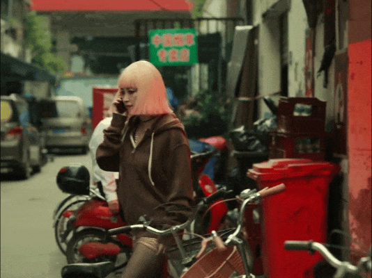 "19年,只为找一个人..."最低调影帝让网友沸腾:不愧是他! "19年,只为找一个人..."最低调影帝让网友沸腾:不愧是他!