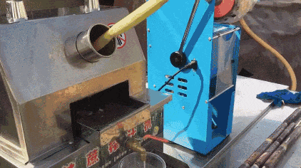 太恶心,看完不敢喝了!街头经常出现! 太恶心,看完不敢喝了!街头经常出现!