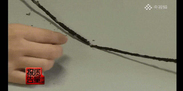 快自查!有这种充电线的,劝你马上拔掉! 快自查!有这种充电线的,劝你马上拔掉!