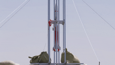 深圳中学生“手搓”火箭上天,网友:满级人类小孩哥! 深圳中学生“手搓”火箭上天,网友:满级人类小孩哥!