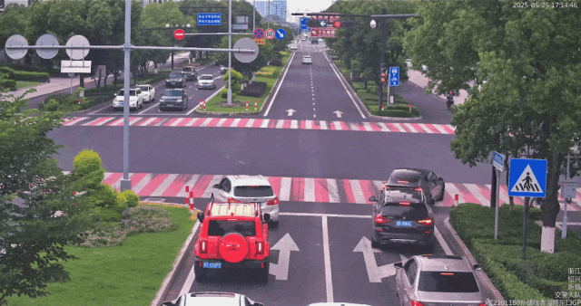 12车，15秒，1条生命通道