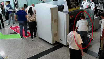 20支特殊卷烟，被厦门海关截获！