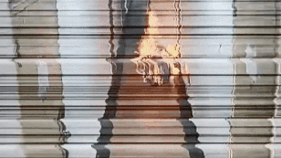 男子酒后“兑现”狂言,烧毁5家,损失超百万!放火罪怎么判 男子酒后“兑现”狂言,烧毁5家,损失超百万!放火罪怎么判