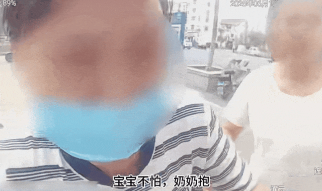 @各位家长 夏日封闭车内高温危险 千万别做“忘崽”家长